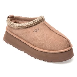 Papuci UGG maro