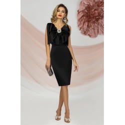 Rochie eleganta midi neagra cu funda maxi si accesoriu cu strassuri