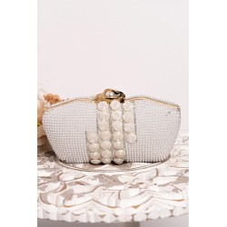 Clutch elegant alb cu trandafiri decorativi si strassuri