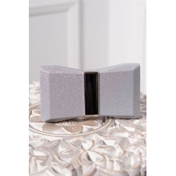 Geanta eleganta Cleopatra tip funda argintie