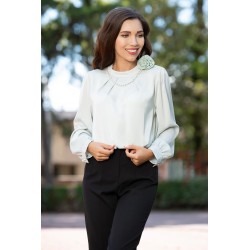 Bluza dama eleganta mint din voal cu floare 3D si colier din perle