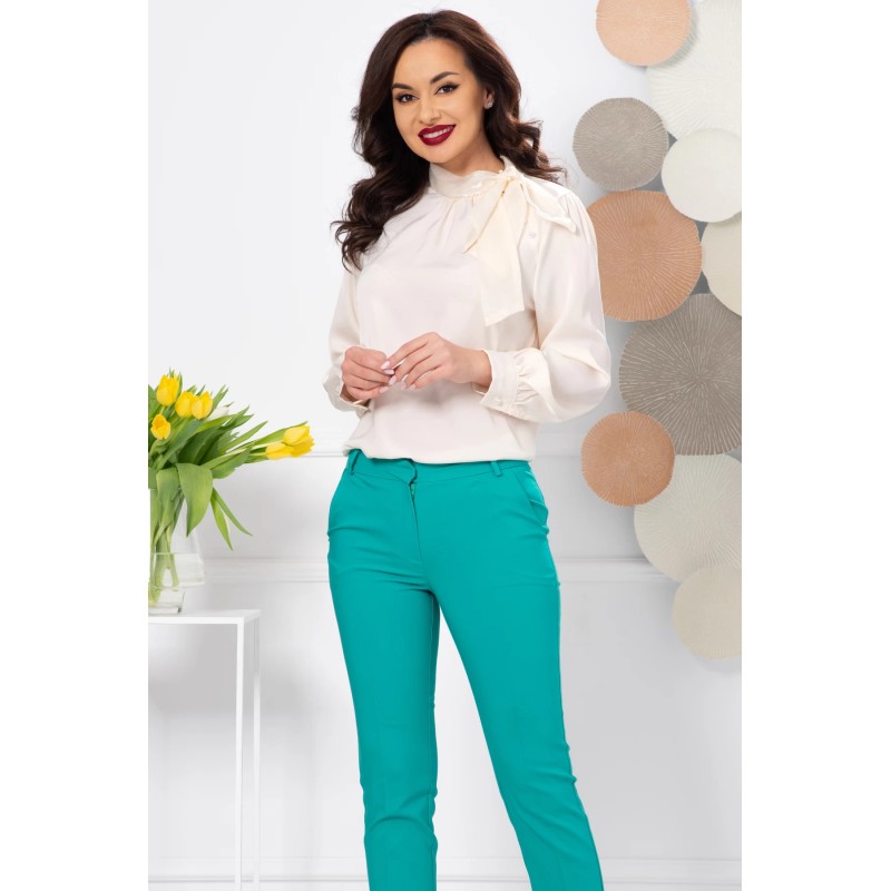 Bluza dama eleganta crem din voal cu funda stilizata