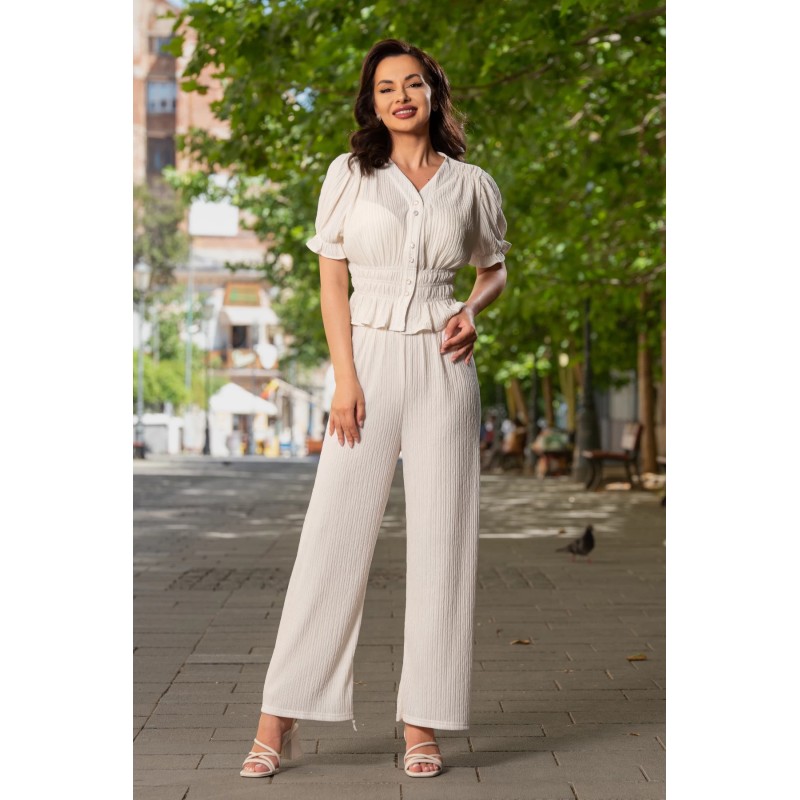 Compleu casual ecru din crep cu bluza si pantalon