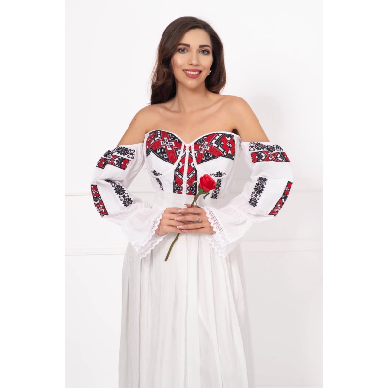 Corset traditional alb brodat cu model geometric inspirat din portul popular