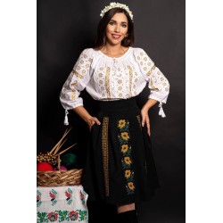 Fusta dama neagra in clos cu maci galbeni brodati