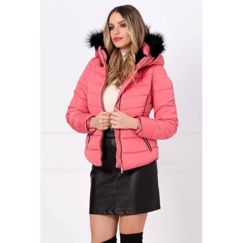 Geaca matalasata scurta ciclame cambrata cu blanita la guler si gluga