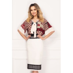 Bluza lejera cu motive folclorice si funda stilizata