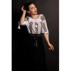 Ie traditionala dama din bumbac cu broderie romaneasca