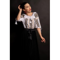 Ie traditionala dama din bumbac cu broderie romaneasca