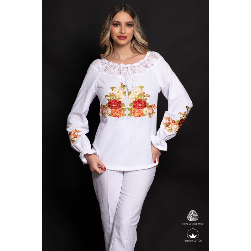 Ie traditionala din bumbac alb brodata cu bujori bordo si volan la maneca