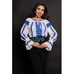 Ie traditionala din bumbac alba cu broderie albastra cu motive geometrice