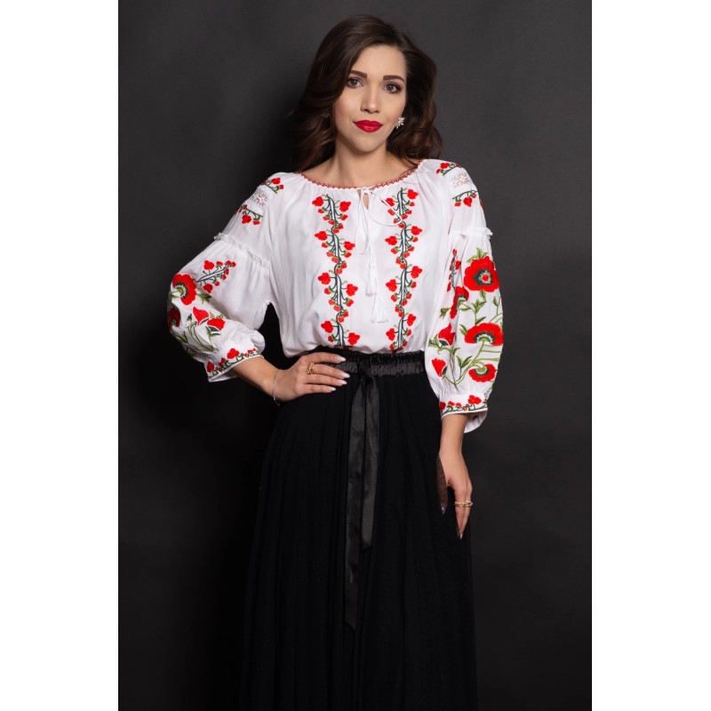 Ie traditionala alba Aida cu maci rosii brodati