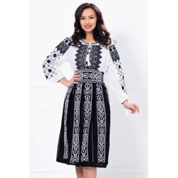 Ie dama traditionala Filofteia cu broderie neagra cu simbolul crucii