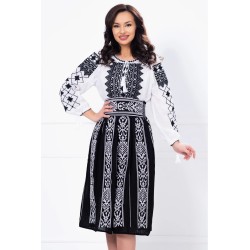 Ie dama traditionala Filofteia cu broderie neagra cu simbolul crucii