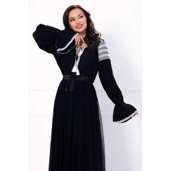 Ie traditionala neagra cu broderie alba