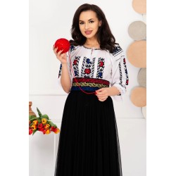 Ie brodata cu trandafiri Debora alba din bumbac