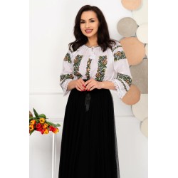 Ie dama alba din bumbac Iolanda cu bujori brodati