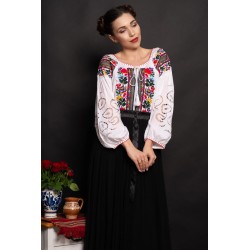 Ie dama alba Stefania cu broderie florala traditionala