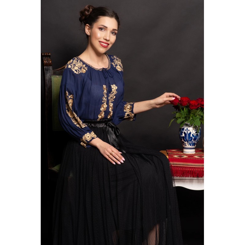Ie dama traditionala bleumarin Minodora cu broderie aurie