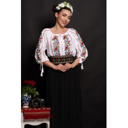 Ie traditionala brodata Lucia cu flori multicolore