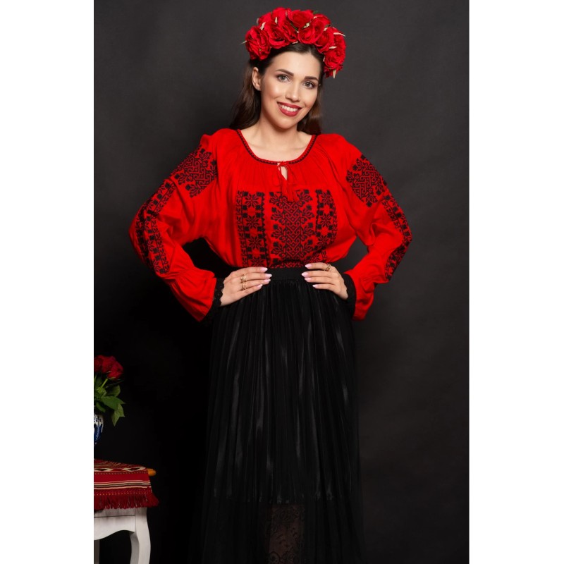 Ie dama traditionala Olimpia rosie cu broderie neagra populara