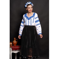 Ie traditionala Lacramioara alba cu broderie albastra cu motivul rombului