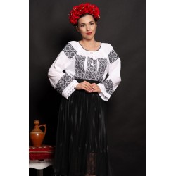Ie dama alba din bumbac Mariana cu broderie neagra