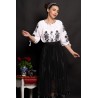 Ie dama traditionala din bumbac Lucretia cu flori negre brodate