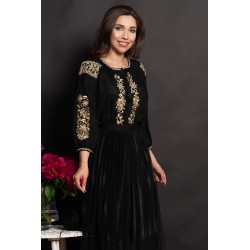 Ie traditionala neagra din vascoza Lena cu flori brodate