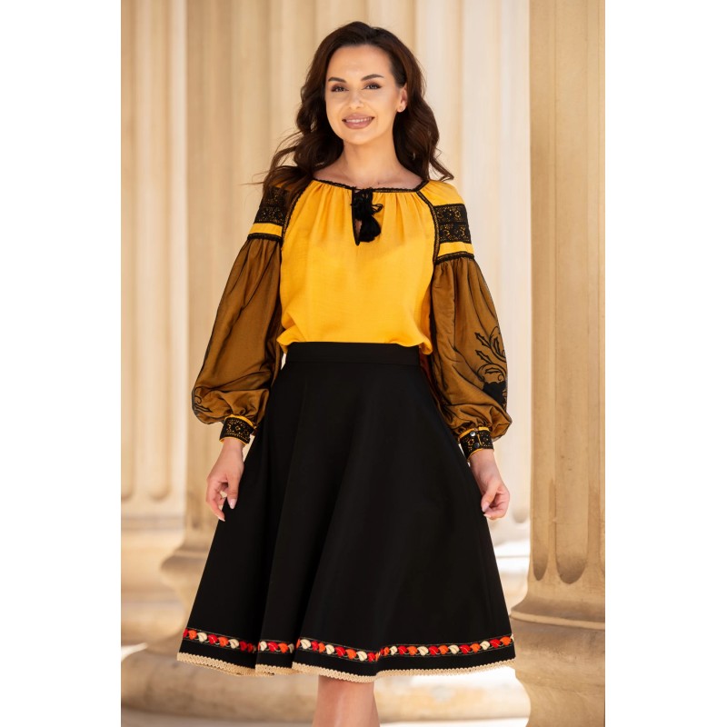 Bluza mustar brodata cu motive traditionale si tul negru
