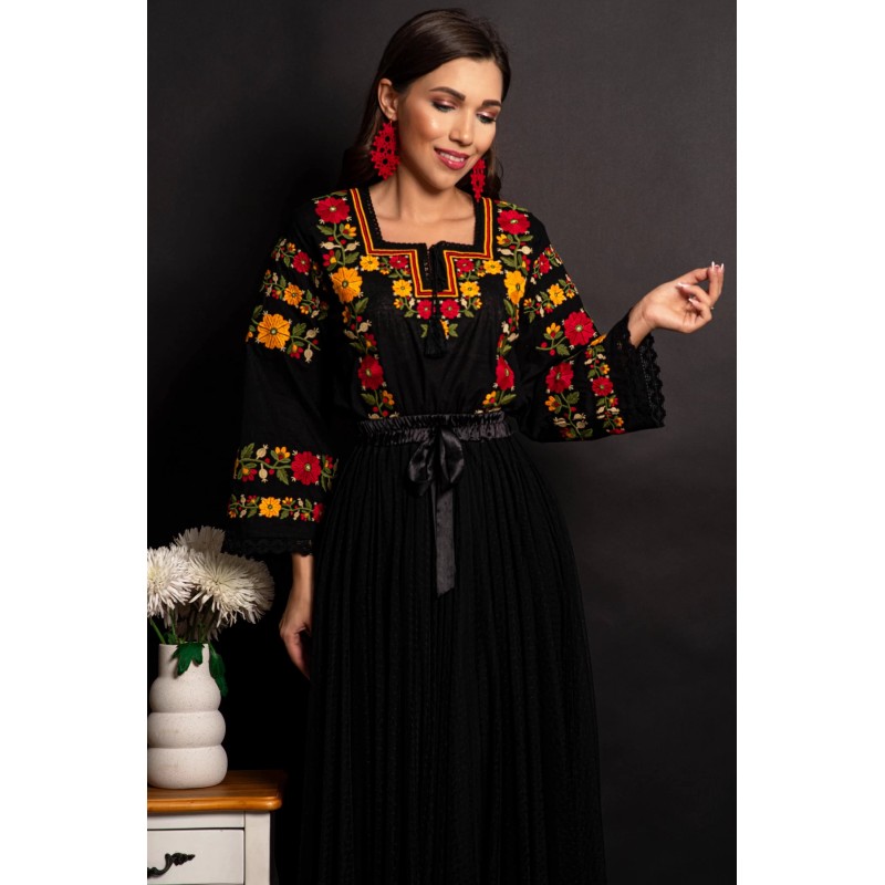 Ie traditionala Floare de Bucovina cu broderie viu colorata