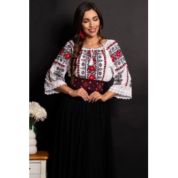 Ie traditionala alba din bumbac Marilena cu broderie florala bogata