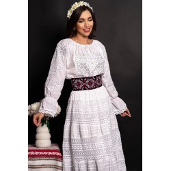 Ie traditionala din bumbac Steluța cu simbolul fulgului de nea cusut cu fir argintiu