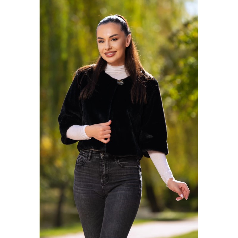 Capa neagra eleganta din blana ecologica