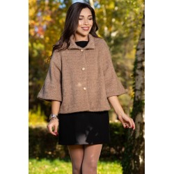 Capa dama eleganta bej cu nasturi tip perla