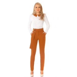 Pantaloni Pretty Girl office camel cu accesoriu metalic