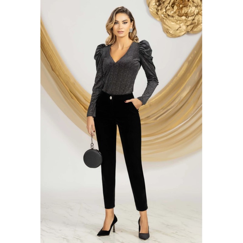 Pantaloni conici negri din catifea cu nature pretios