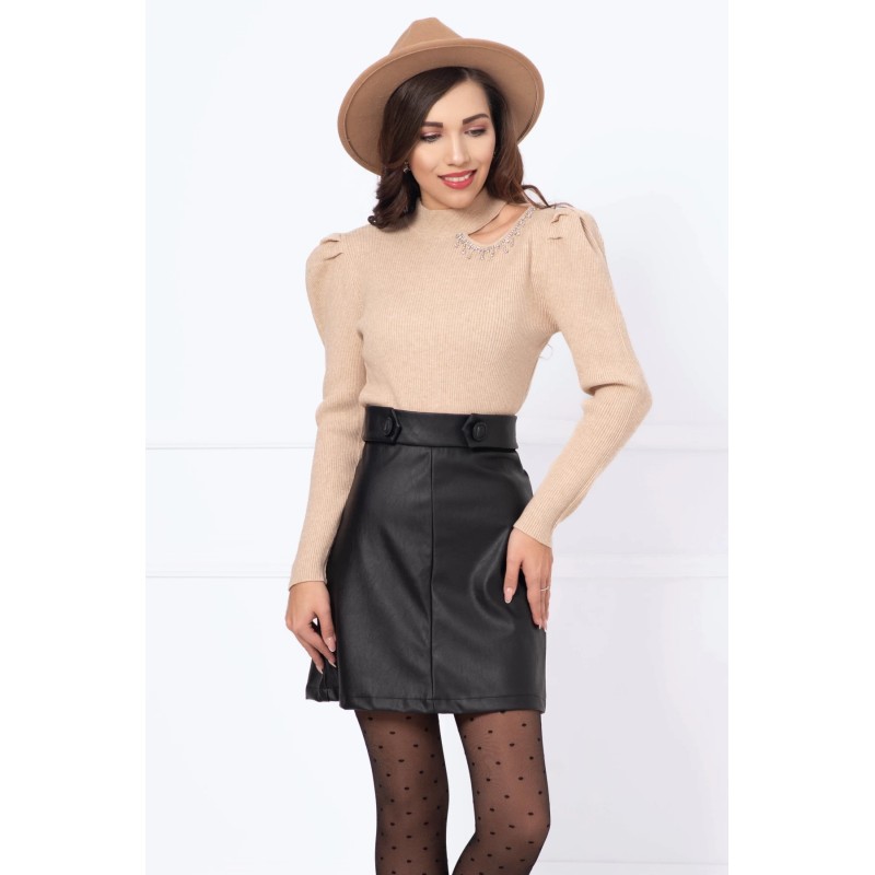 Pulover dama bej din tricot umeri bufanti si aplicatie din strassuri