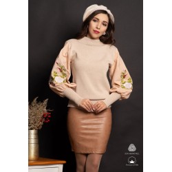 Pulover dama traditional din bumbac bej cu flori rosii brodate