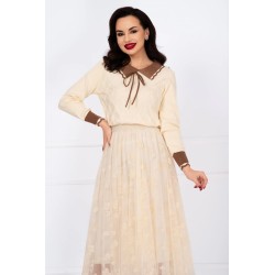 Pulover dama ecru din tricot fin June cu guler in contrast