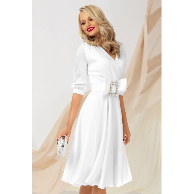 Rochie de ocazie Pretty Girl ivoire in clos cu cordon tip funda