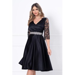 Rochie eleganta midi in clos neagra cu maneci din tulle brodat