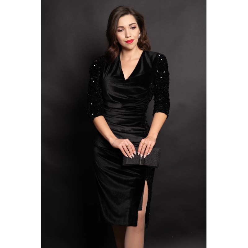 Rochie de ocazie din catifea Sammy neagra cu fronseuri si paiete pe o parte