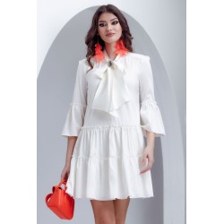 Rochie ivoire de zi Fofy din voal satinat cu esarfa innodata si brosa cu cristale