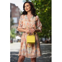 Rochie de zi in clos cu imprimeu pastelat