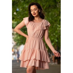 Rochie de vara roz scurta in clos cu volane