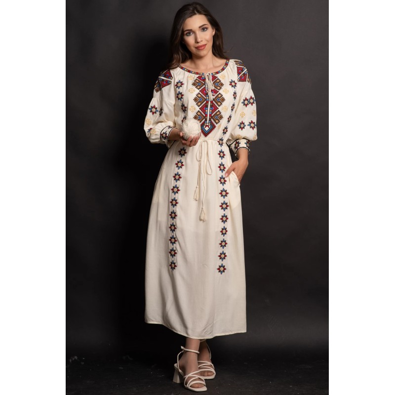 Rochie traditionala crem Coralia cu broderie cu simbolul rombului