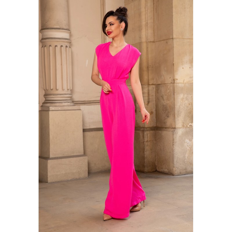 Salopeta roz lejera din vascoza cu pantalon evazat