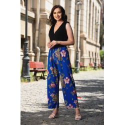Salopeta casual cu pantalon albastru evazat si imprimeu floral