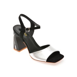 Sandale GRYXX argintii